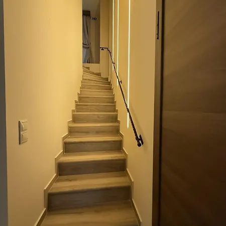 Peralun Lux