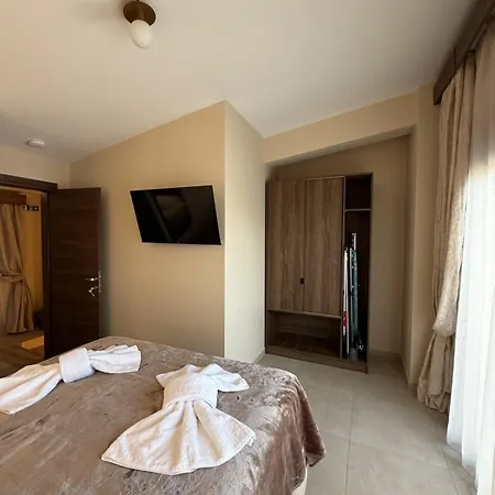 Peralun Lux Holiday home Nea Peramos (Macedonia)